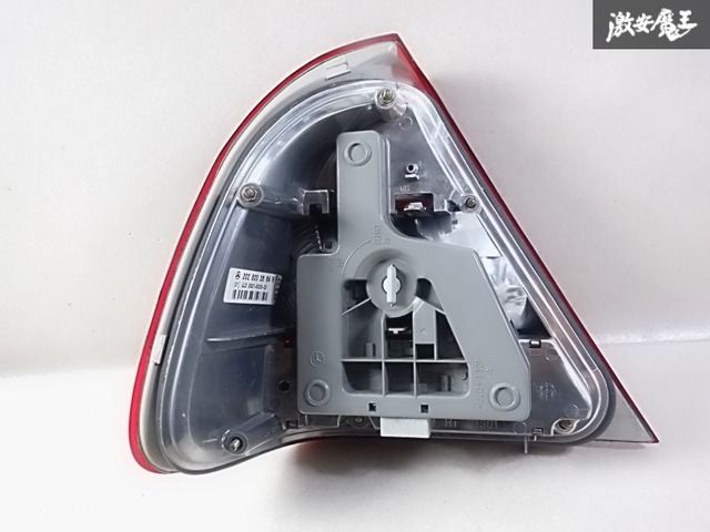 キレイ☆メルセデスベンツ 純正 W202 Cクラス 注文 テールライト