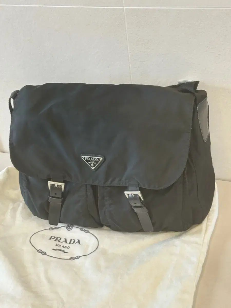 PRADA ポコノ ナイロン ツーポケット メッセンジャーバッグ クロスバッグ