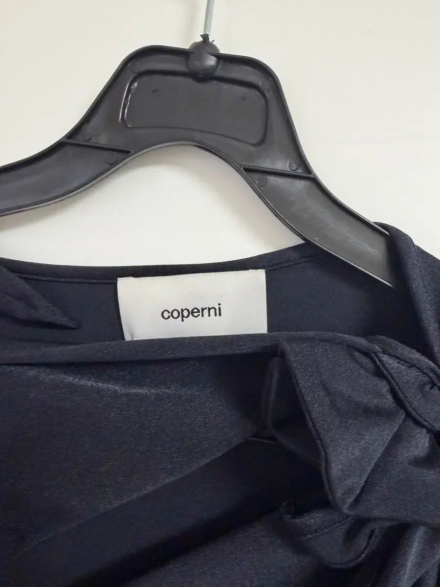 ブラック ジャージ