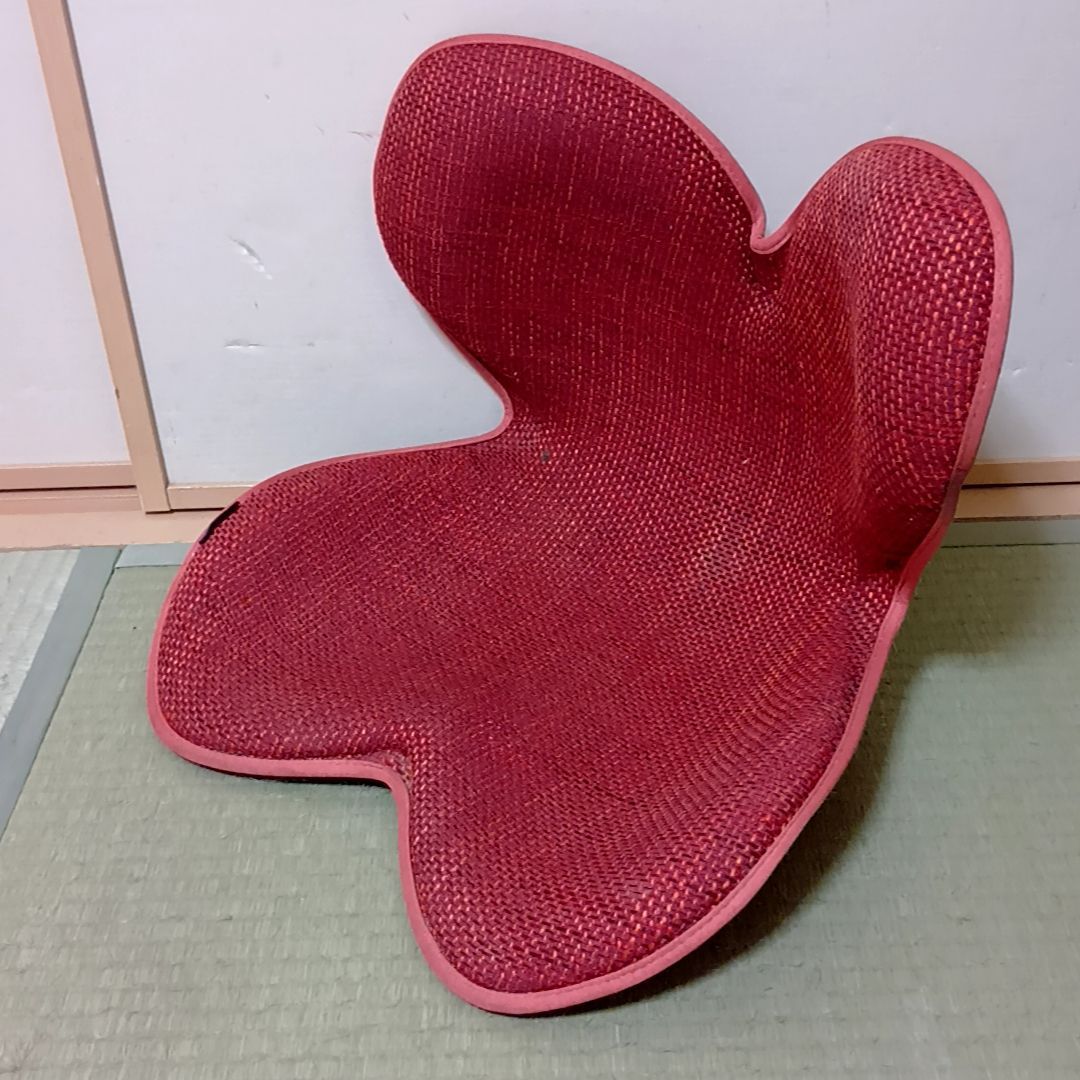 MTG ボディメイクシート Style 骨盤 姿勢矯正 骨盤サポートチェア 取扱