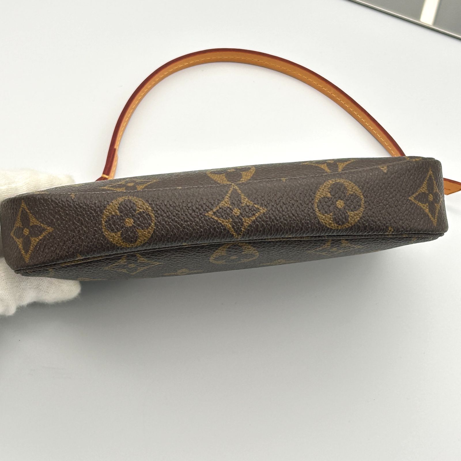 Louis Vuitton ルイヴィトン モノグラム アクセサリーポーチ LOUIS VUITTON ルイヴィトン アクセサリーポーチ