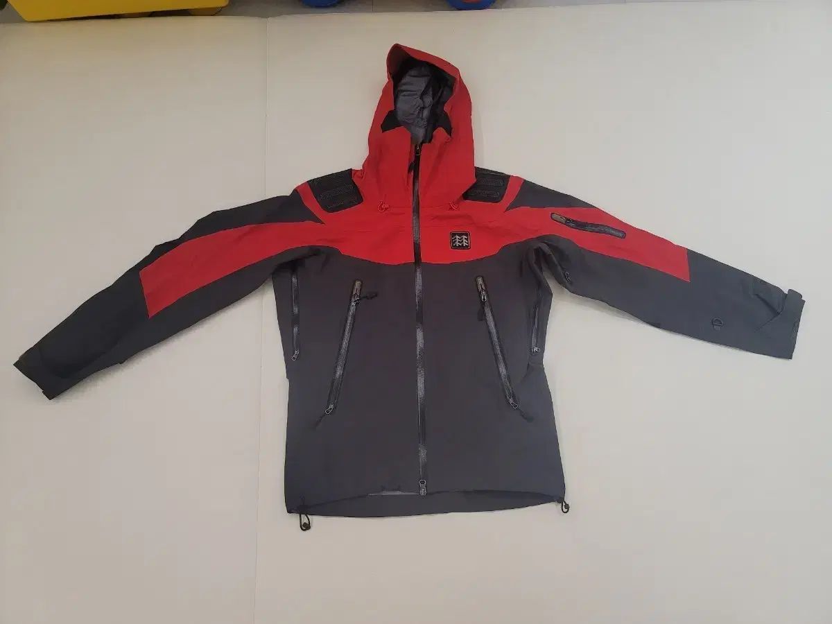 KOLON SPORT GORE TEX Pro ウィンドブレーカー メンズジャケット 95