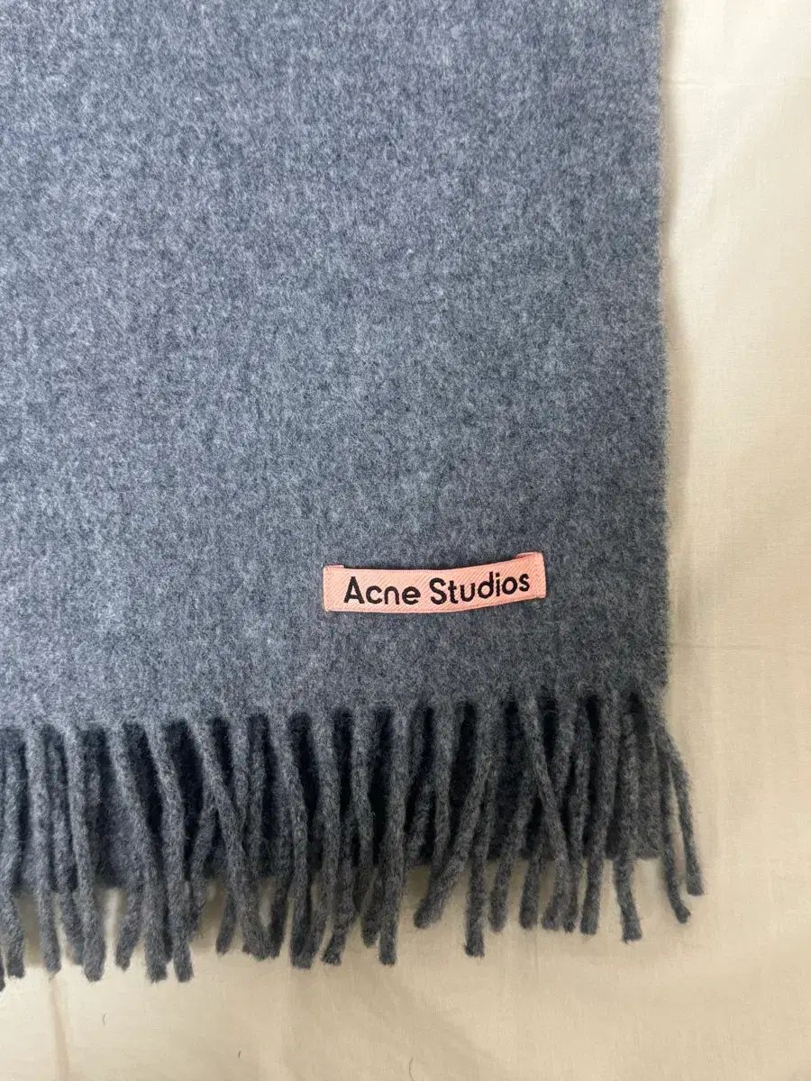 Acne Studios アクネストゥディオズ ウール フリンジ マフラー グレーメランジ スキニー
