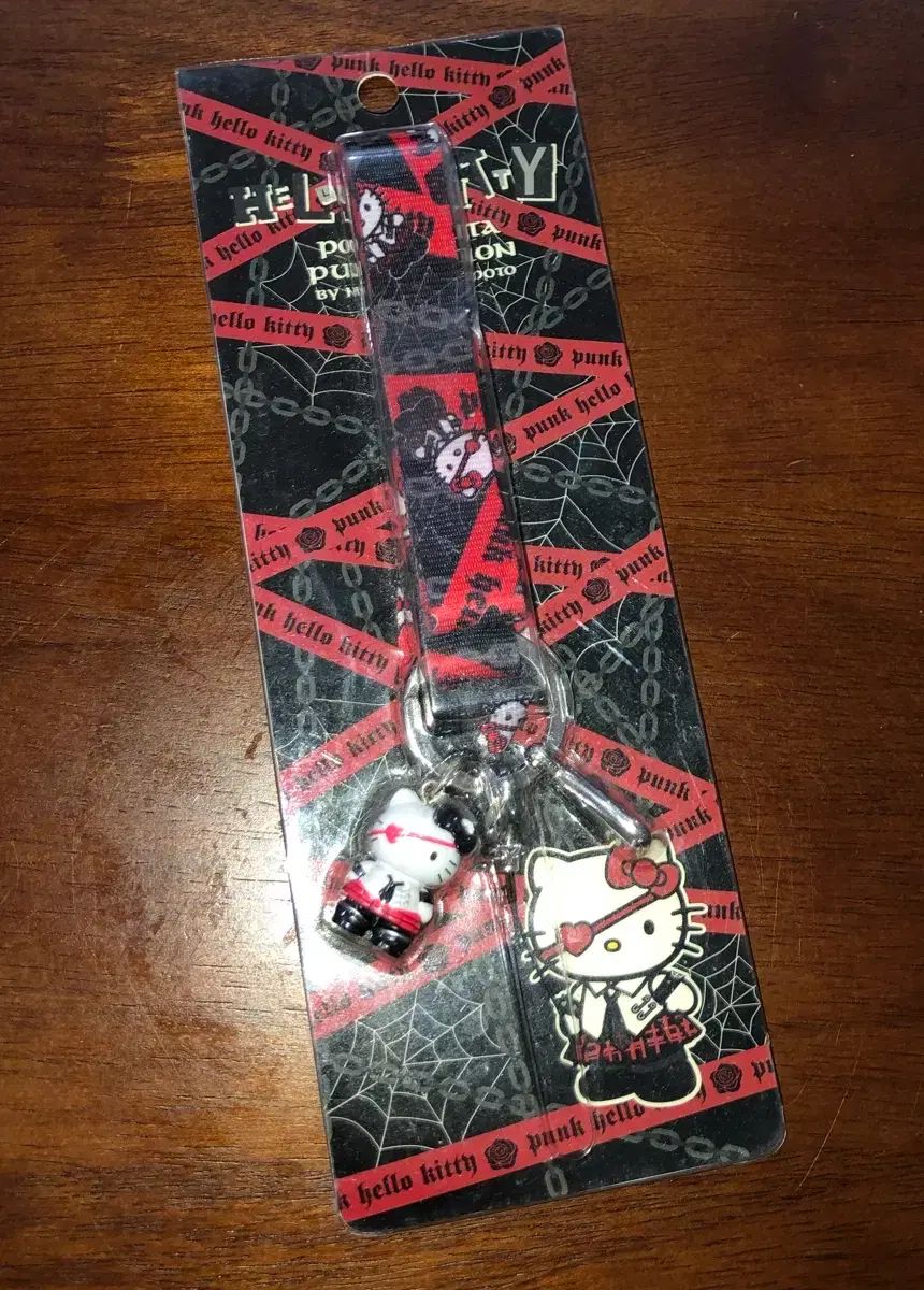 古典 釘崎 野薔薇 パンク ハローキティ ディスカウント ストラップ