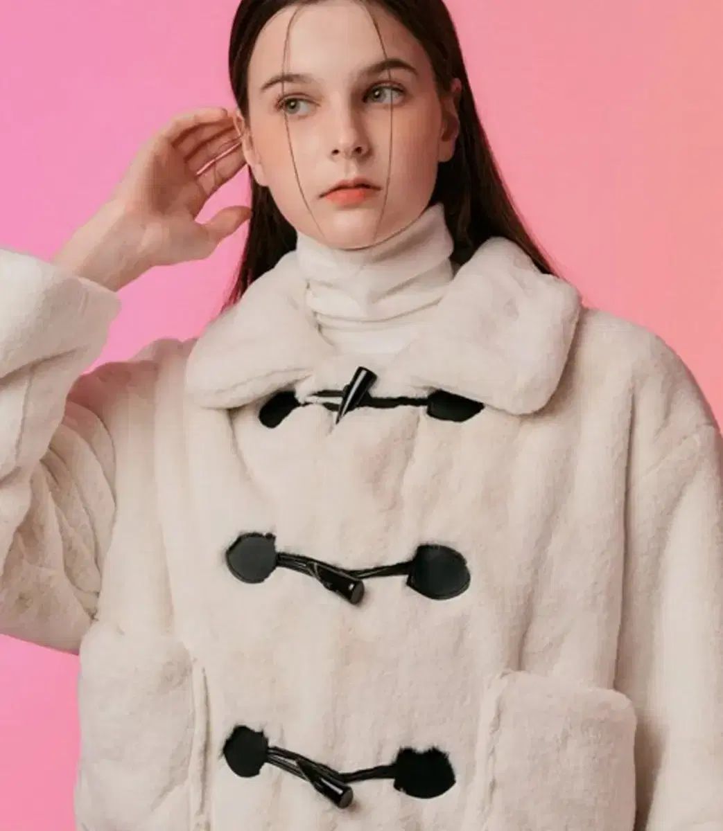 コレット オーバーサイズ トグルボタン ダッフル シープスキン ムートン ジャケット Ivory