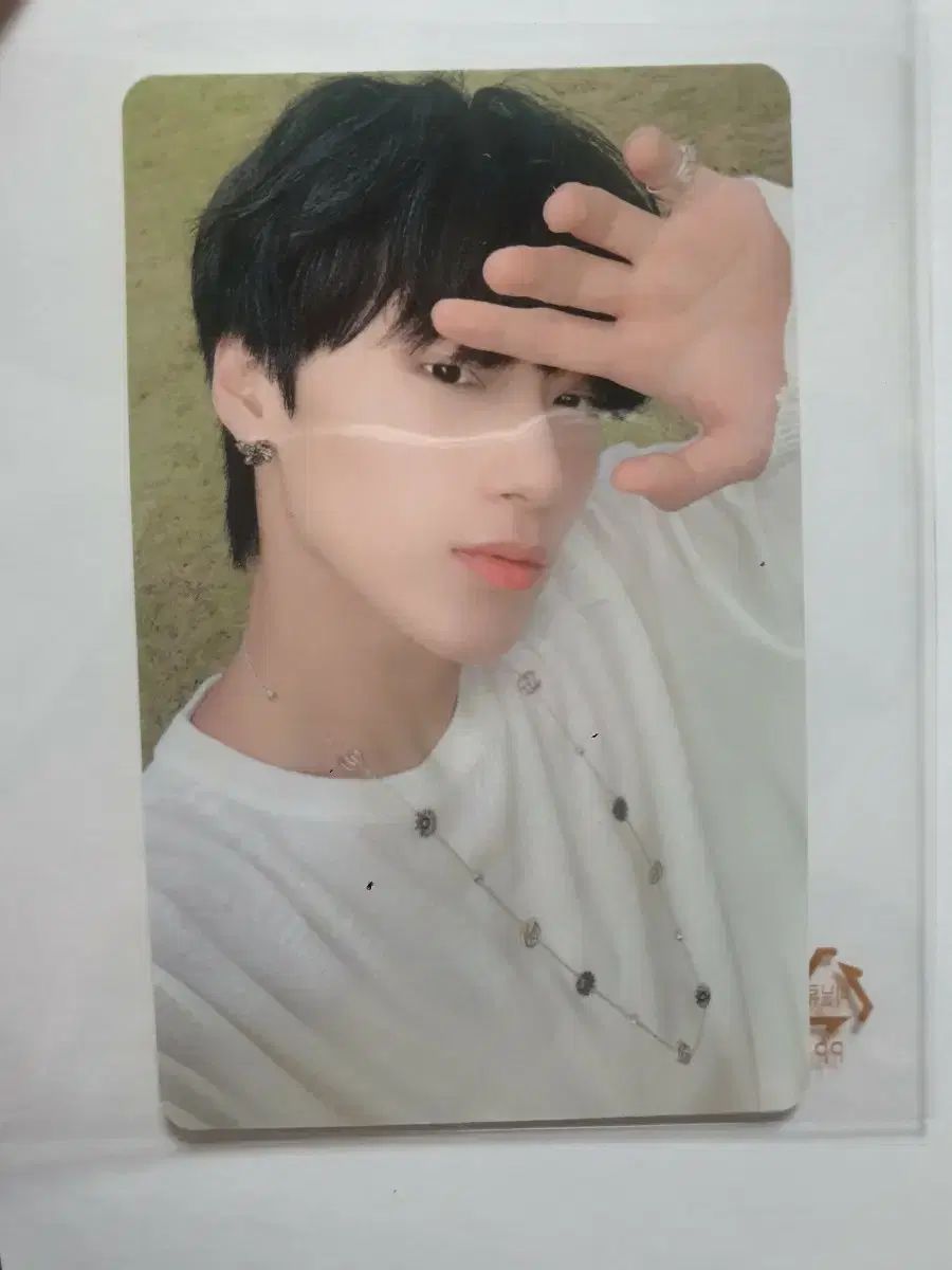 ATEEZ（エイティーズ・アチズ）シーグリ サン(SAN・チェサン) トレカ