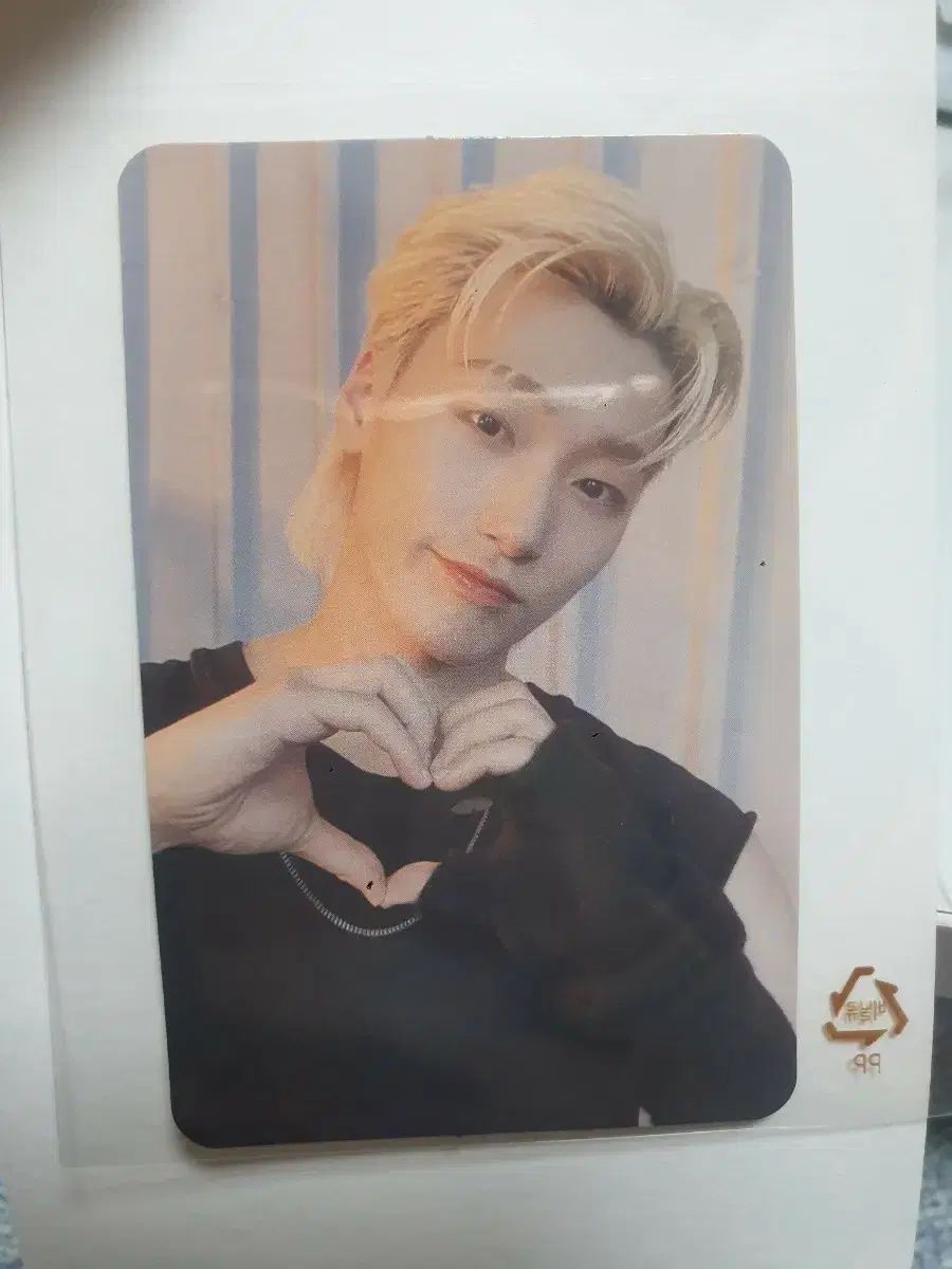 ATEEZ（エイティーズ・アチズ） wonderwall サン(SAN・チェサン