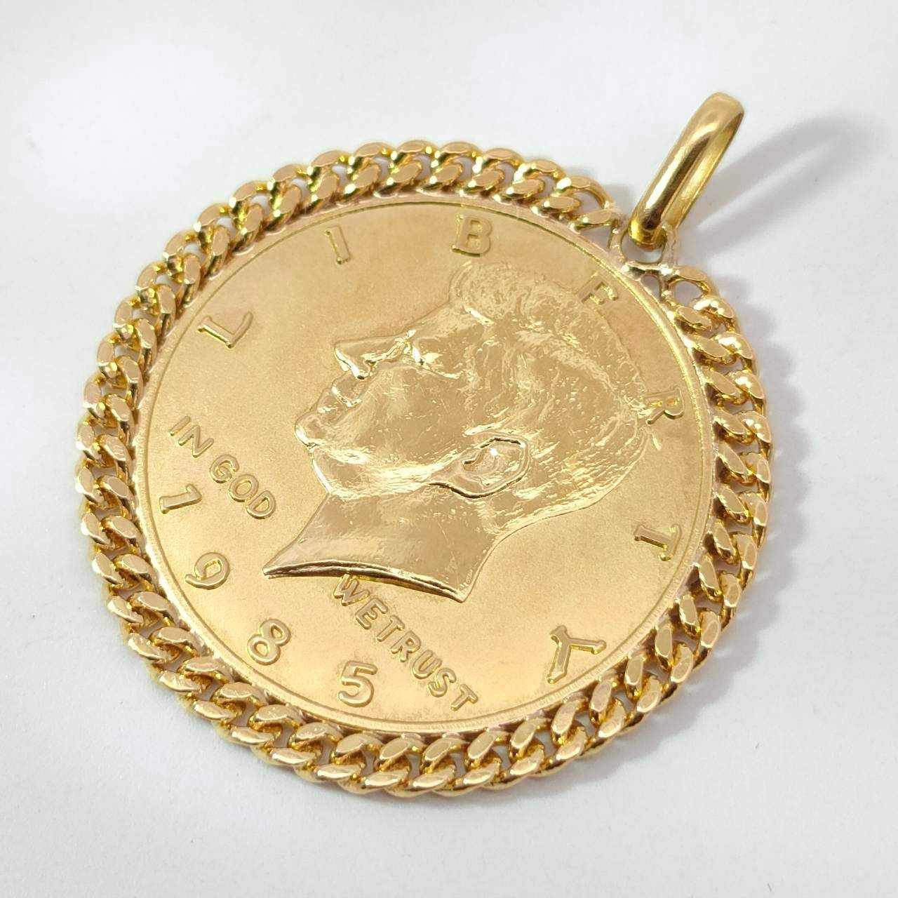 18金 K 18 コインモチーフ デザインネックレストップ 男女兼用 3 56 g E 010