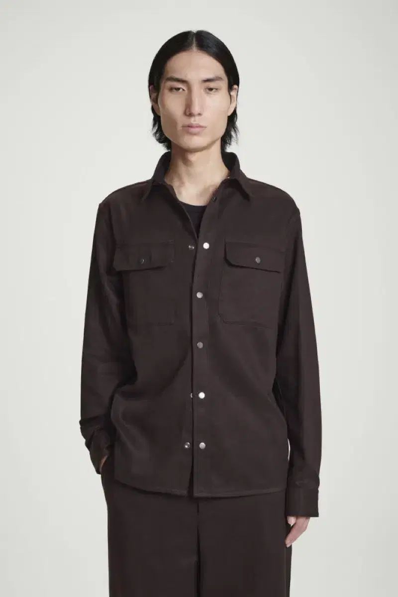 COS レギュラー ツイル ユーティリティ オーバーサイズシャツ ブラウン L
