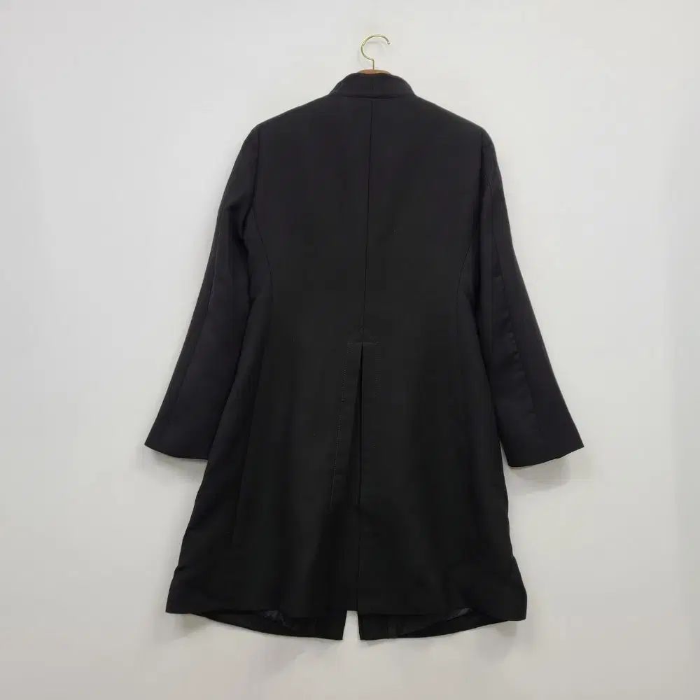 モスキーノ/95/フリル ウール ジップアップ コート/ブラック コート