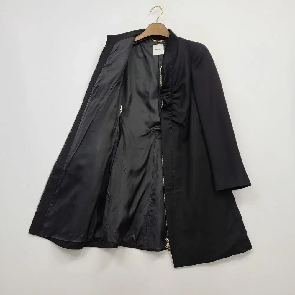 モスキーノ/95/フリル ウール ジップアップ コート/ブラック コート