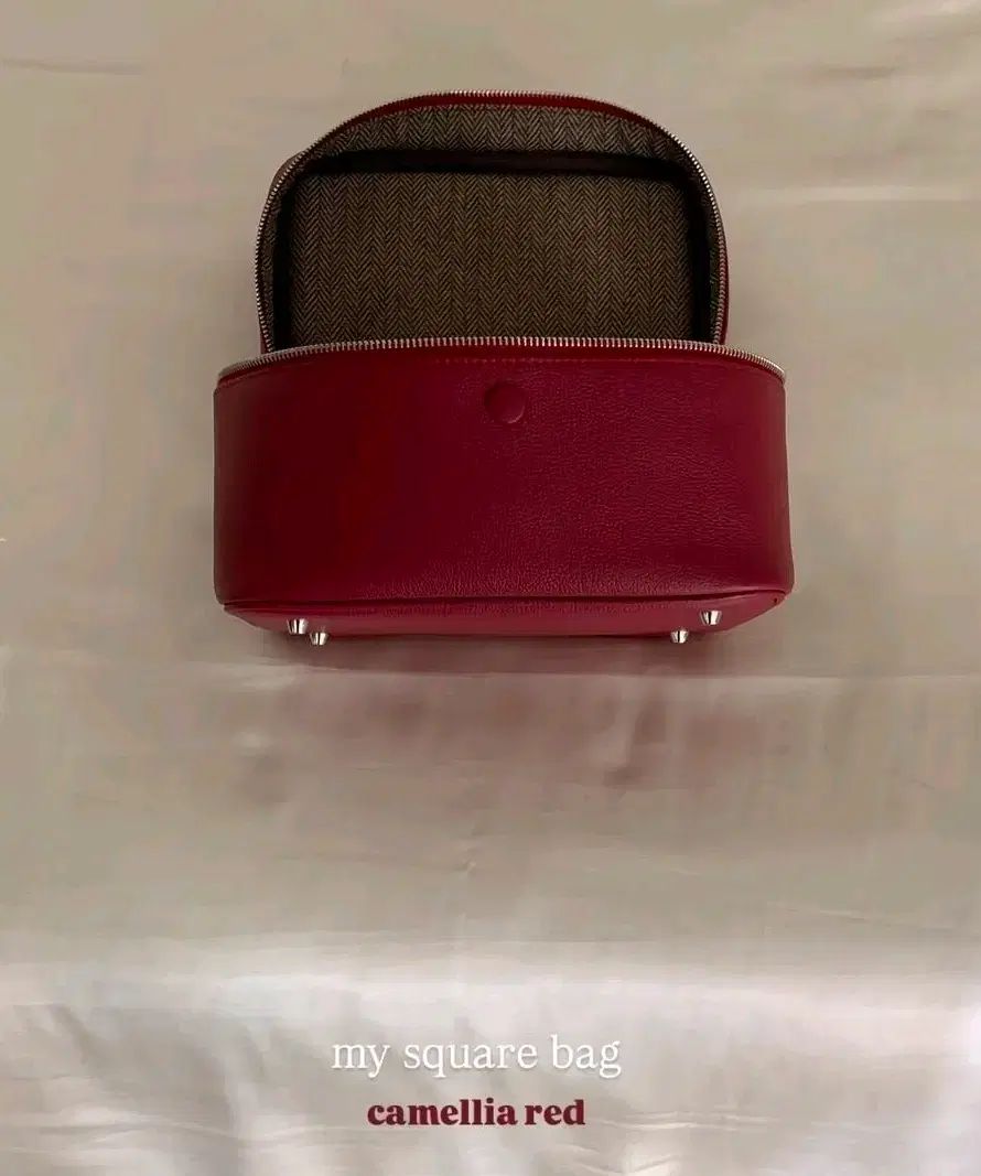  봉긋 MY Starship Square スタシ バッグ カメリアレッド メッセンジャーバッグ ショルダーバッグ