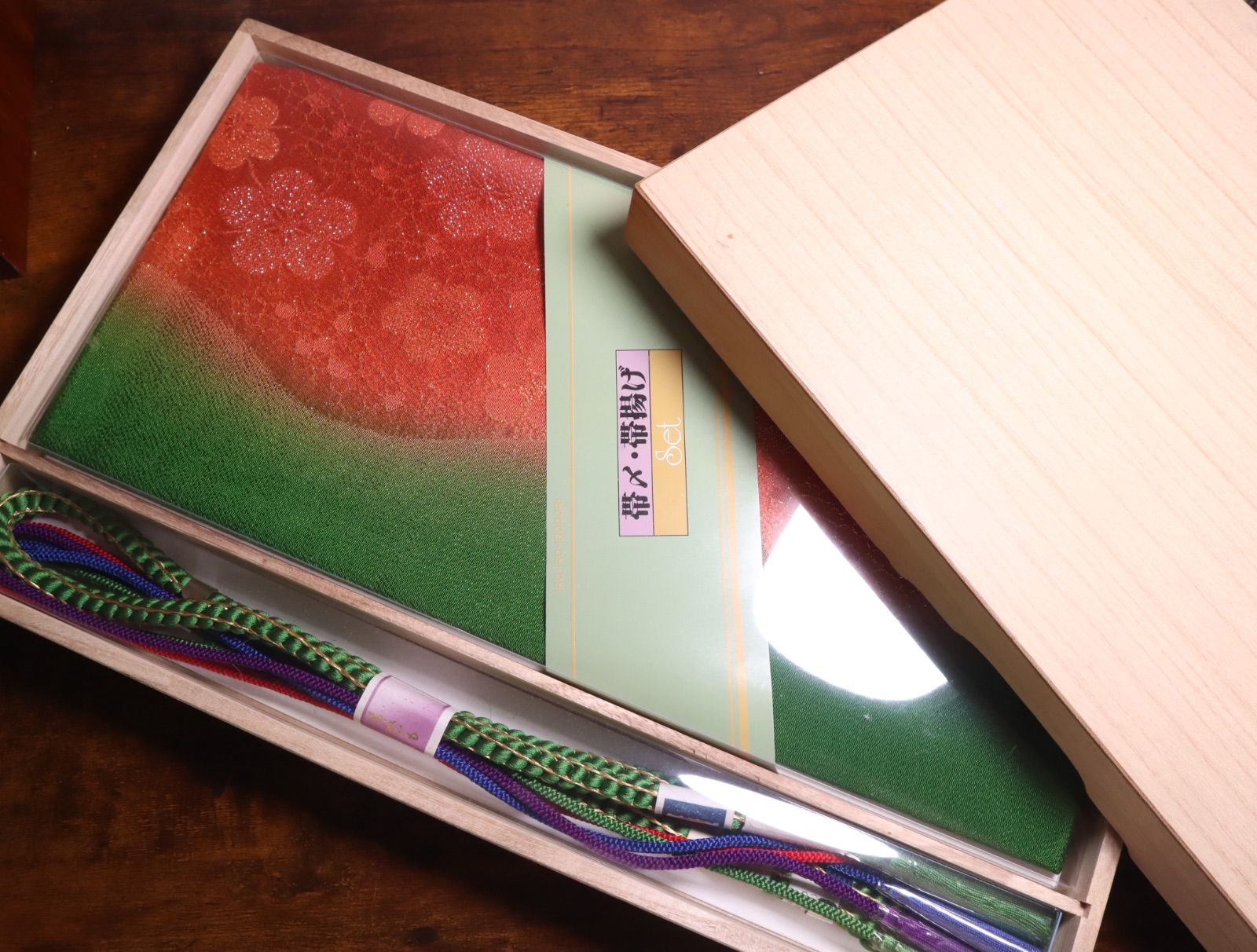 新品　帯揚げ帯締めセット　木箱 帯揚げ 帯締め セット 木箱 - メルカリ