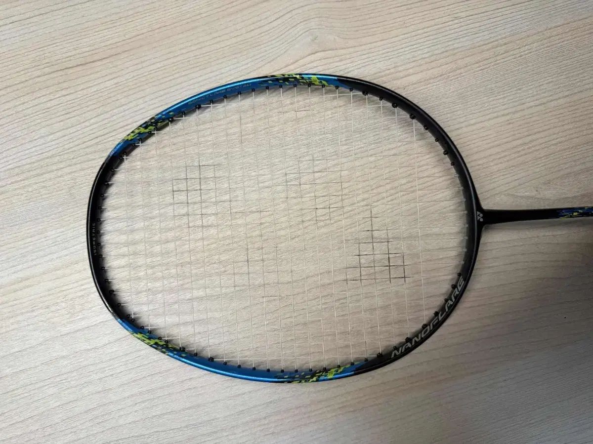 YONEX ヨネックス ₍ナノフ 700 4 u バドミントンラケット 채