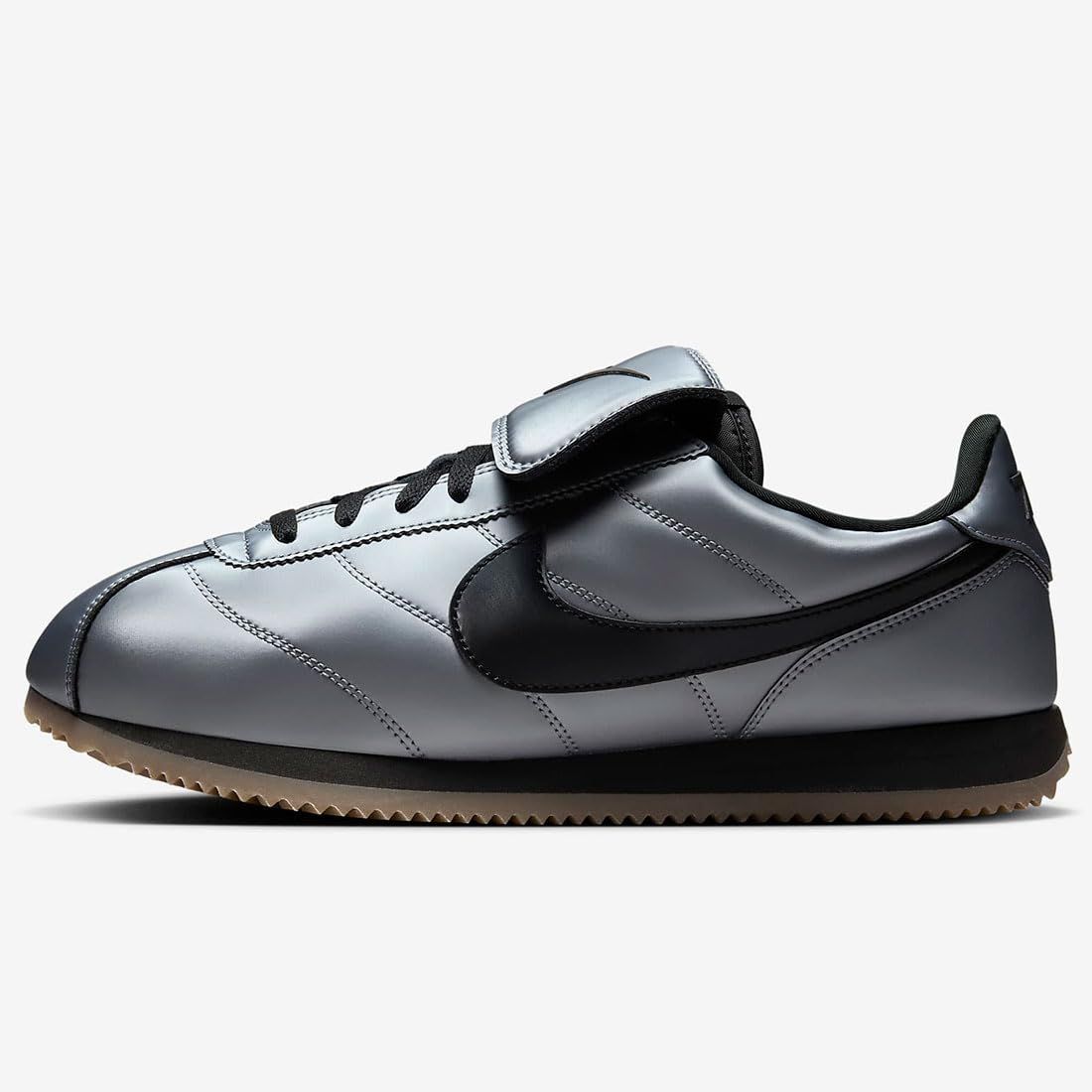 ナイキ コルテッツ SE Cortez メタリッククールグレー ガムダークブラウン ブラック HQ 3490-099 26.5 cm