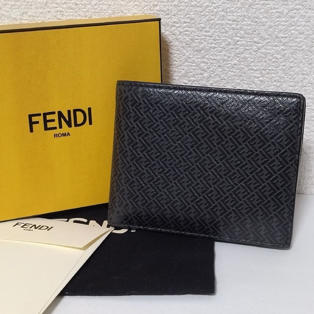 美品】フェンディ ズッカ ズッキーノ コンパクトウォレット 二つ折り