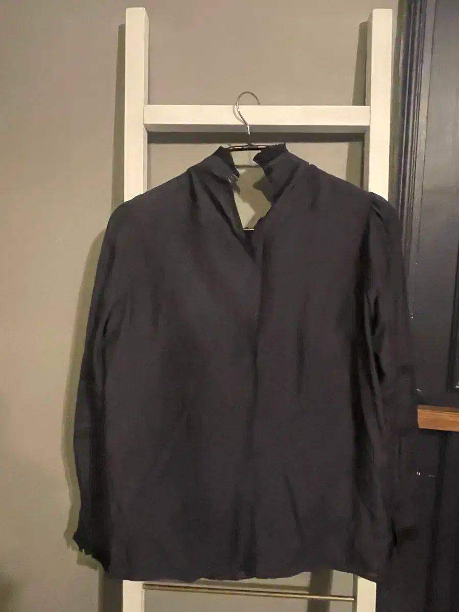 ブラウス ネイビー