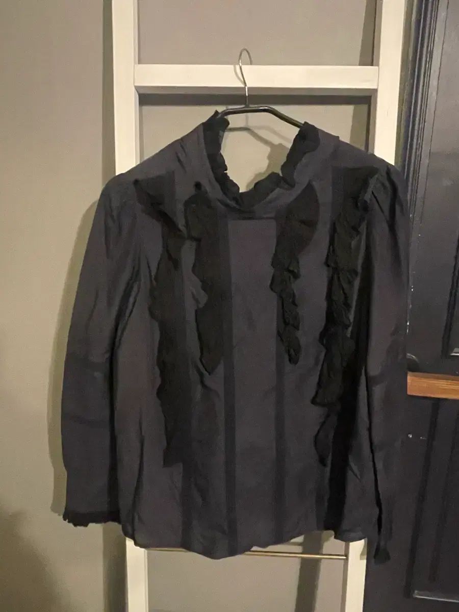 ブラウス ネイビー