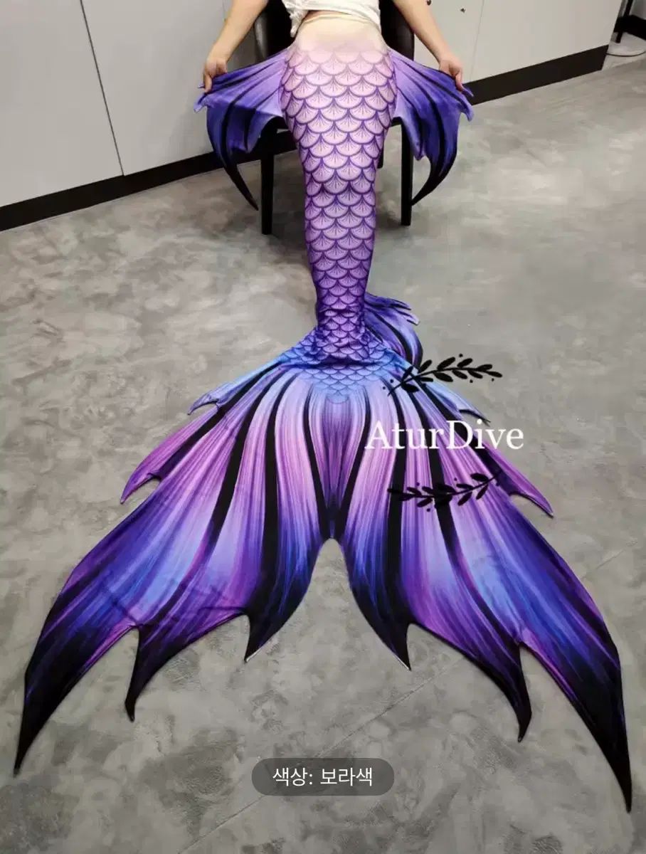 マーメイドテール＆トップス ポップ 出品 - メルカリ