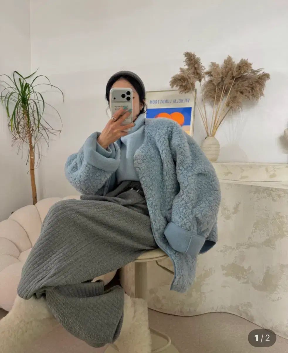 アンティークジェイ バンブル ファー ジャケット ライトブルー