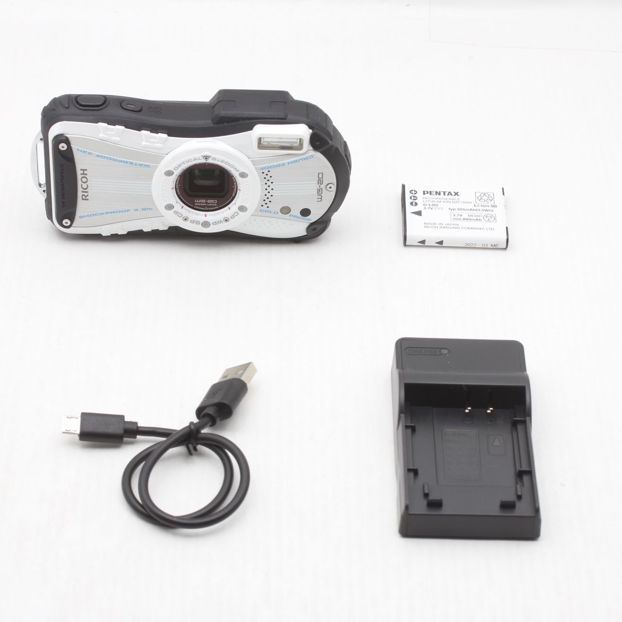 美品】RICOH リコー 防水デジタルカメラ RICOH WG-20 ホワイト JS129