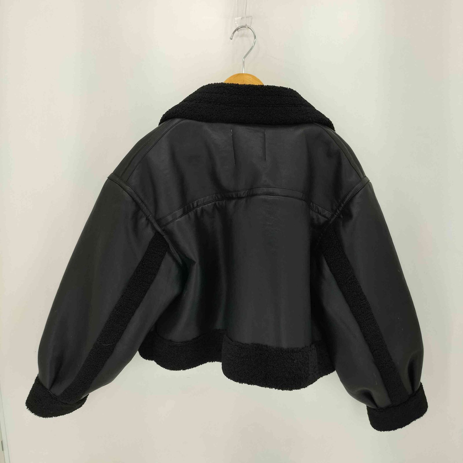 ユーズドフルギ 古着 THINGS THAT MATTER IMITATION MOUTON CROPPED RIDERS JACKET ムートン クロップド ライダースジャケット レディース
