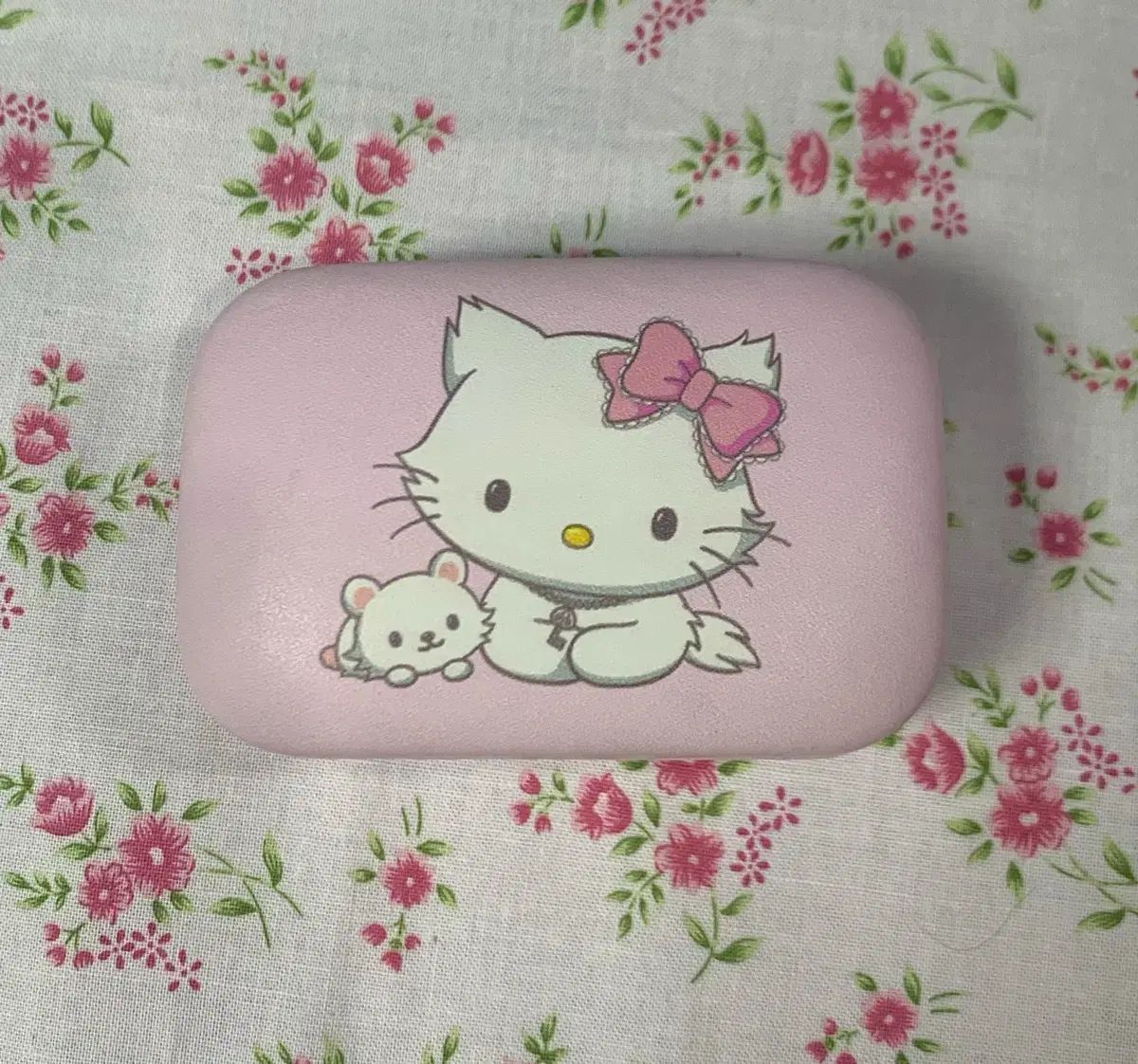 チャーミーキティ ミラー付き ケース - メルカリ