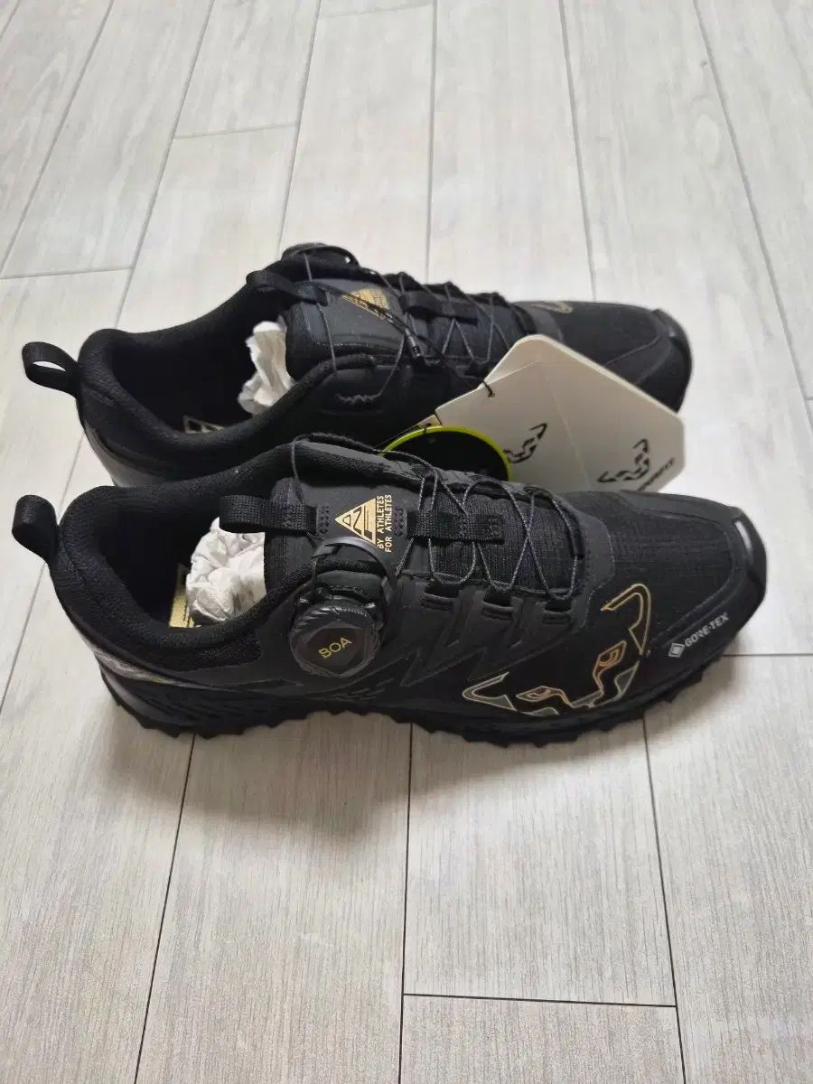 ダイアル ブラック