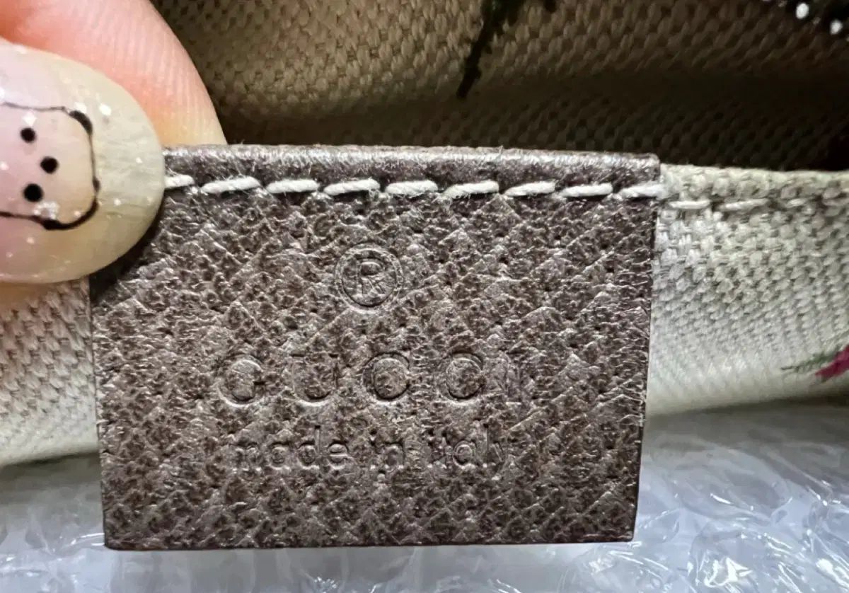  グッチ NEOヴィンテージ カメラバッグ メッセンジャーバッグ ショルダーバッグ