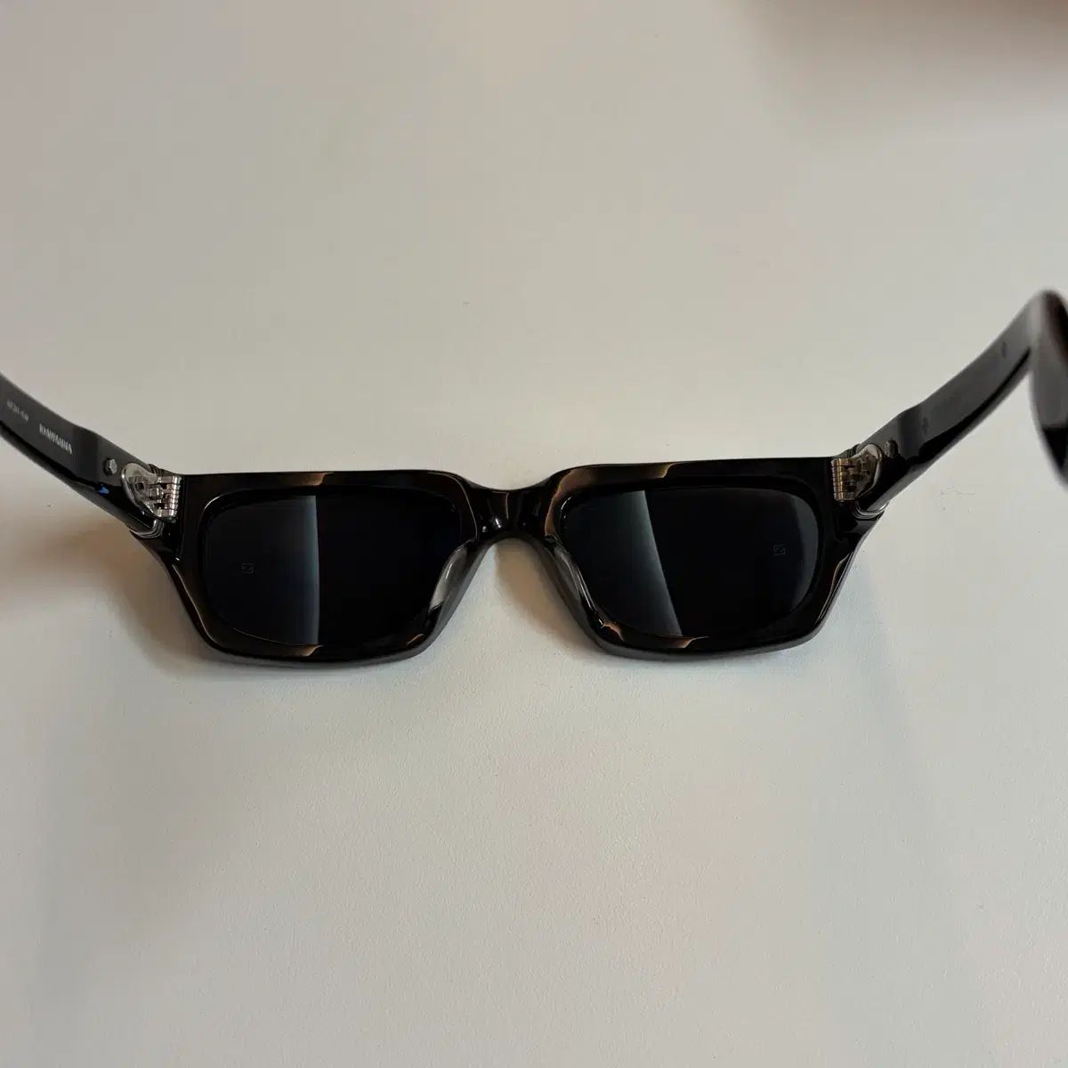 ブラック IDAWANNA