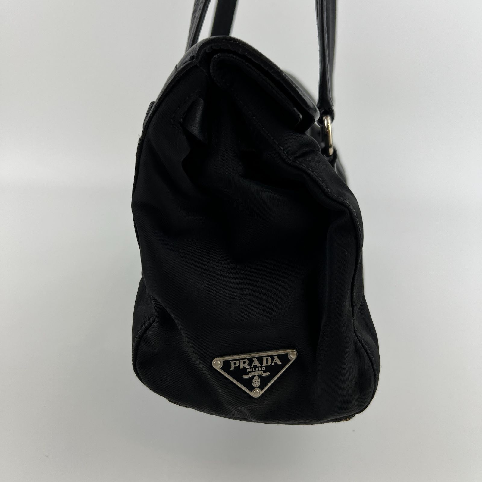 プラダ トートバッグ