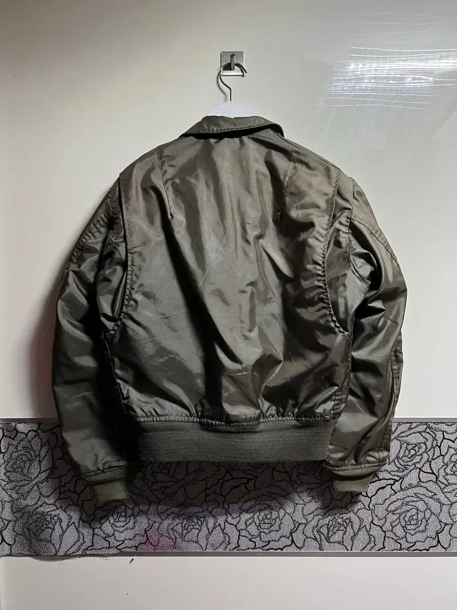 ヴィンテージ 70s Cwu-36/p フライト ジャケット - メルカリ