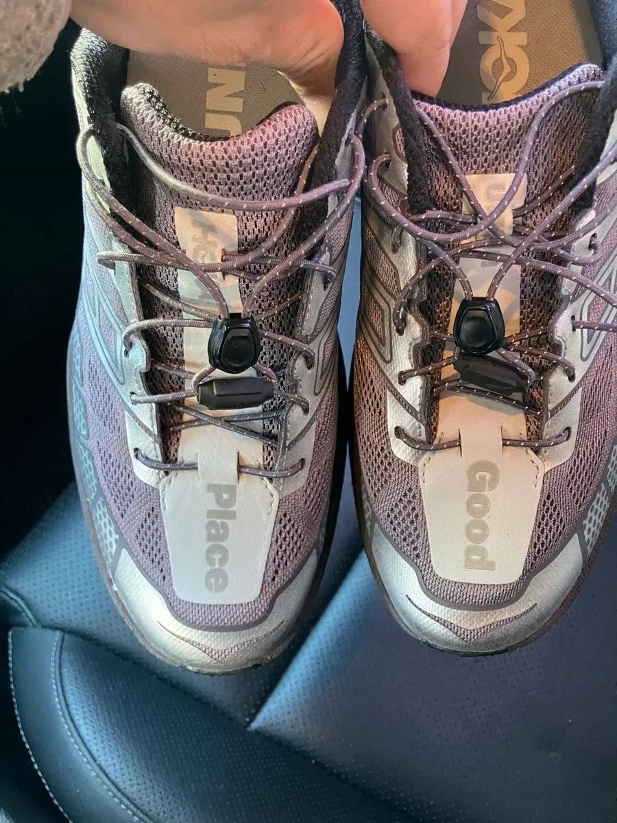 270 HOKA ONE スピード ゴーゴート2