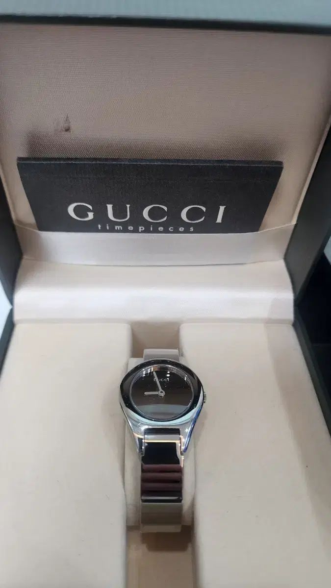 グッチ タイムピース 6700 L 時計 メタル バンド
