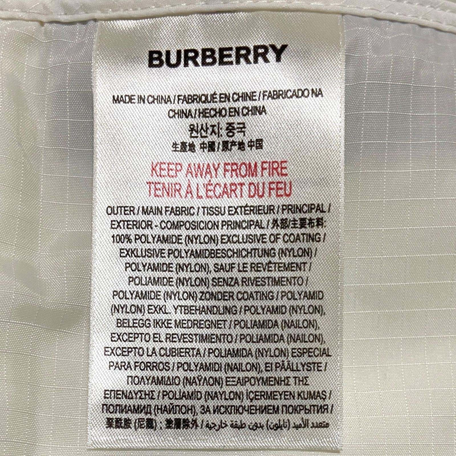 BURBERRY バーバリー マウンテンパーカー ビッグロゴ フード 