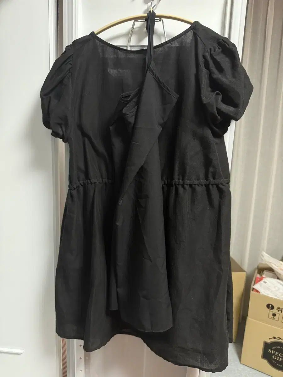  タナット パフ スリーブ ONE PIECE ブラック 長袖 七分袖 ミニワンピース