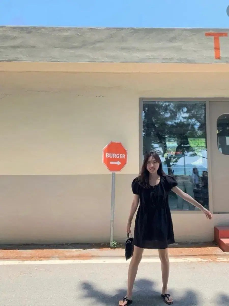 タナット パフ スリーブ ONE PIECE ブラック