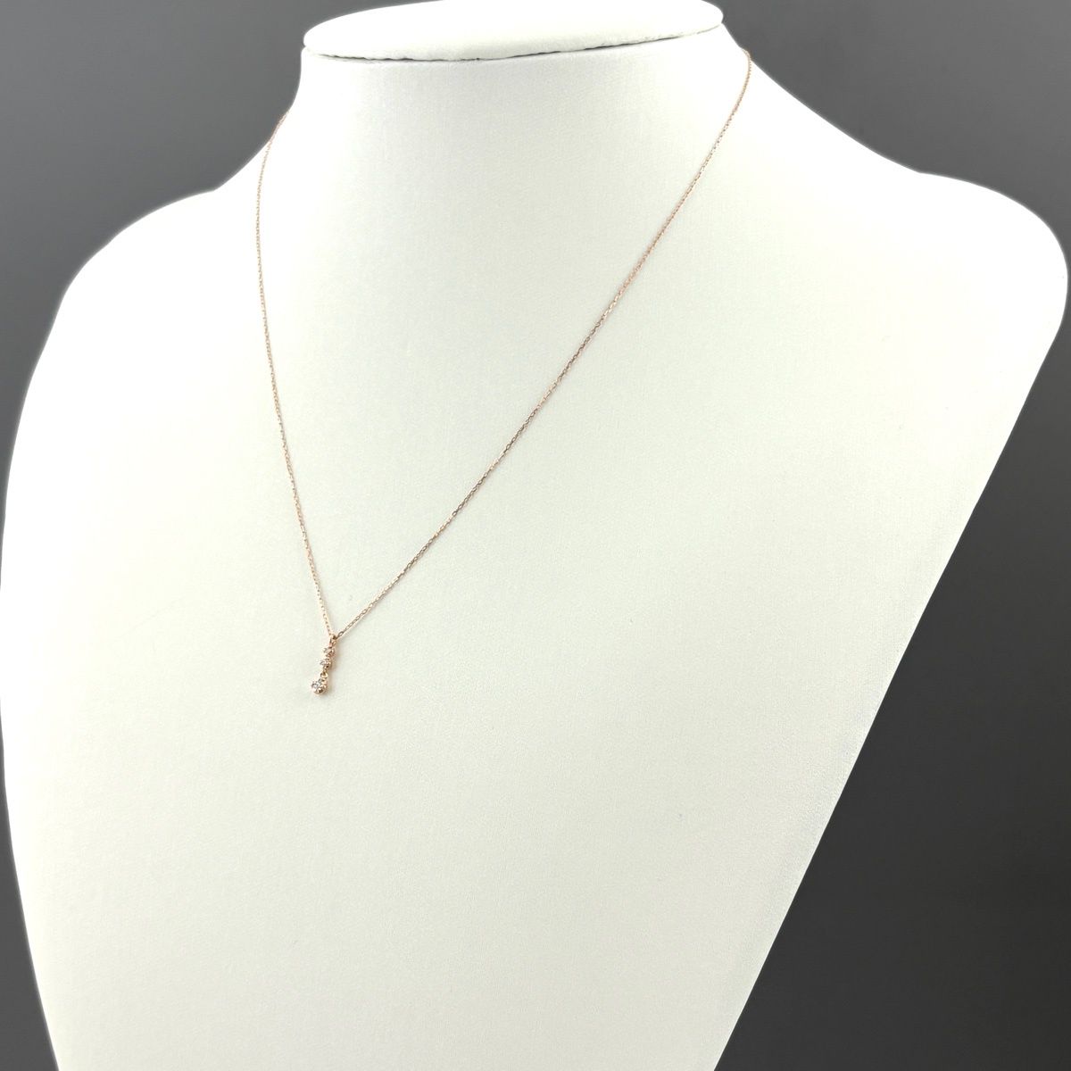 デザインネックレス