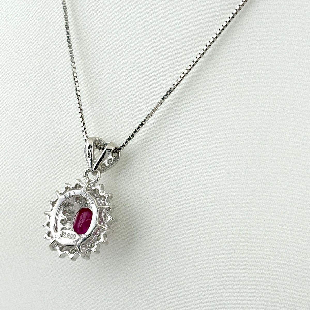 ルビー デザインネックレス プラチナ ペンダント メレダイヤ ネックレス Pt 900 850 ダイヤモンド レディース