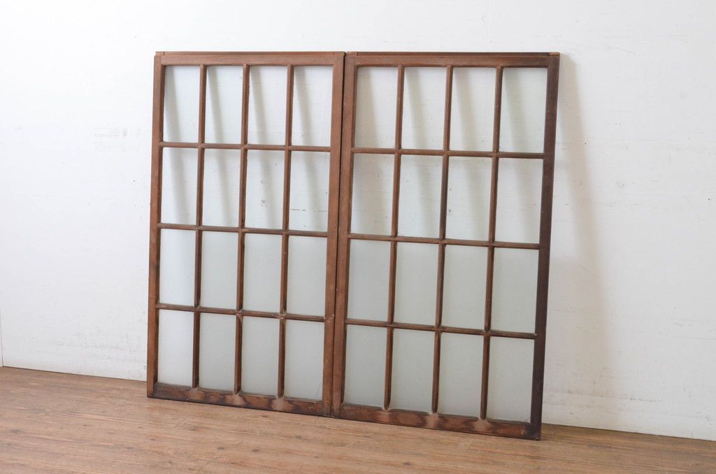 現状販売 窓 セット アンティーク建具 面取り桟 上手物 ガラス戸 引き戸 4～7営業日前後で発送 修理加工希望の方3ヶ月程で発送 R-065262