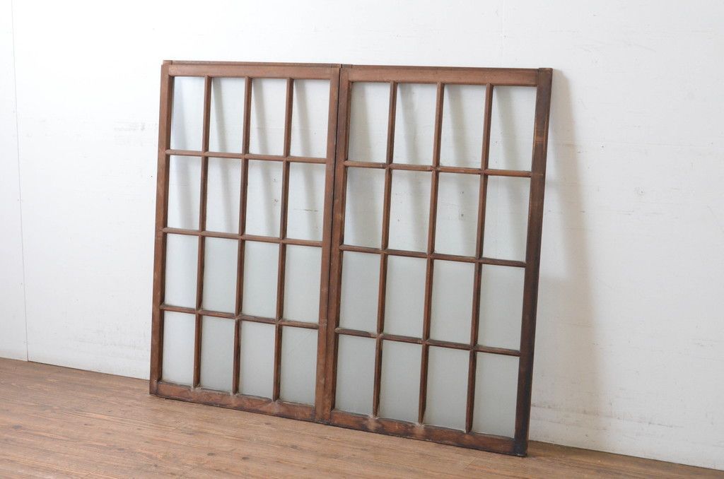 現状販売 窓 セット アンティーク建具 上手物 面取り桟 ガラス戸 引き戸 4～7営業日前後で発送 修理加工希望の方3ヶ月程で発送 R 065263