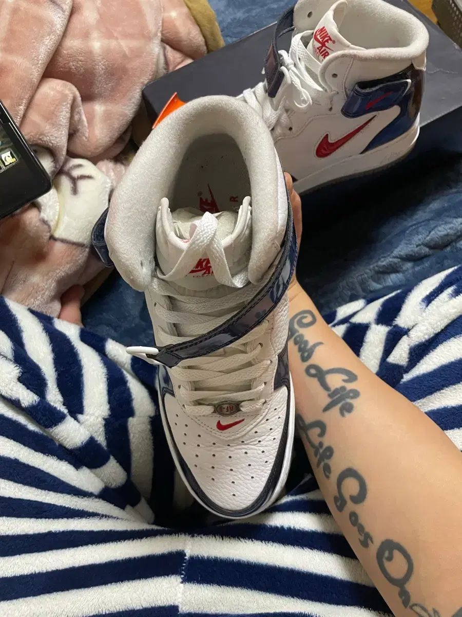 エアフォース1 ミッド