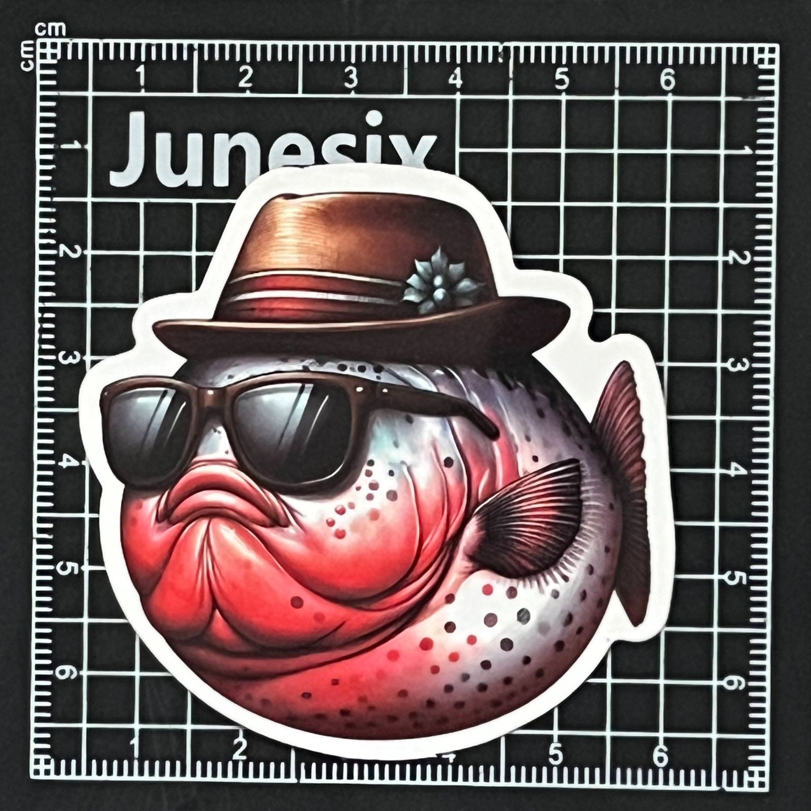 D502 アメコミ・フィッシング防水ステッカー ZEROGRAVITY - メルカリ