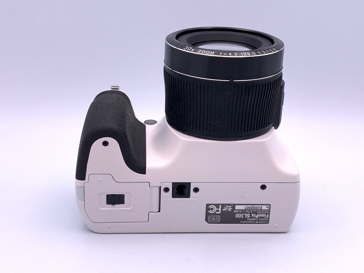 並品】 クリアランス フジフイルム FinePix SL300 ホワイト Amazon