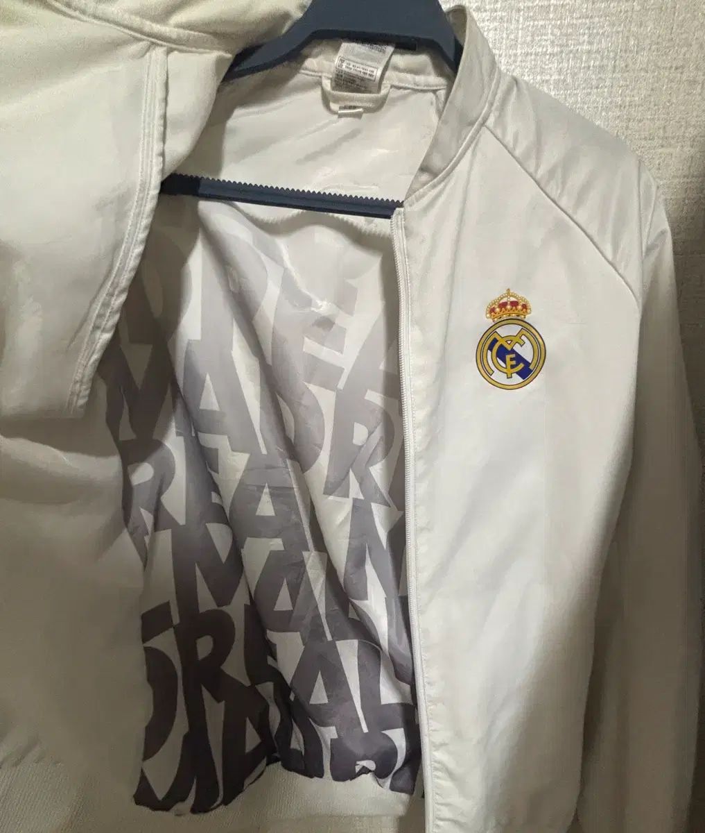 アディダス ルマドリード 白 ウィンドブレーカー 13-14 fw