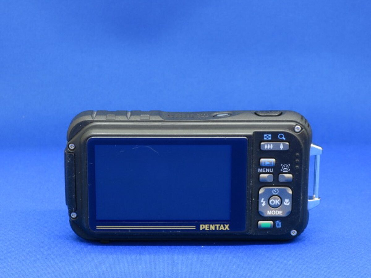 並品】 ペンタックス オファー Optio W90 ピスタチオグリーン 新製品