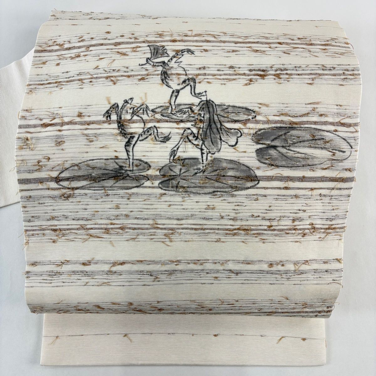 名古屋帯 落款 髭紬地 鳥獣戯画 蓮 クリーム 正絹