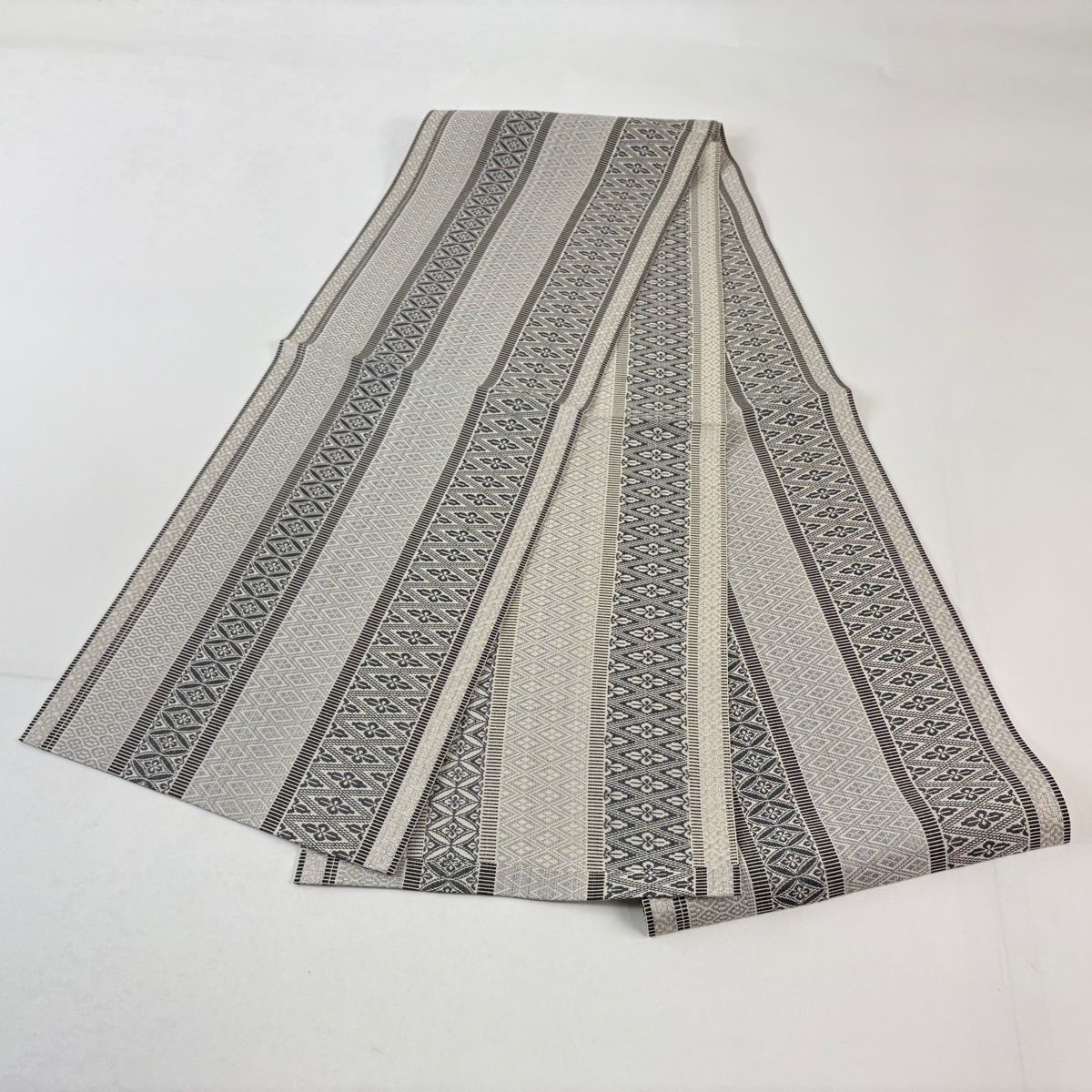  名古屋帯 八寸名古屋帯 縞 菱 灰色 正絹 名古屋帯 帯