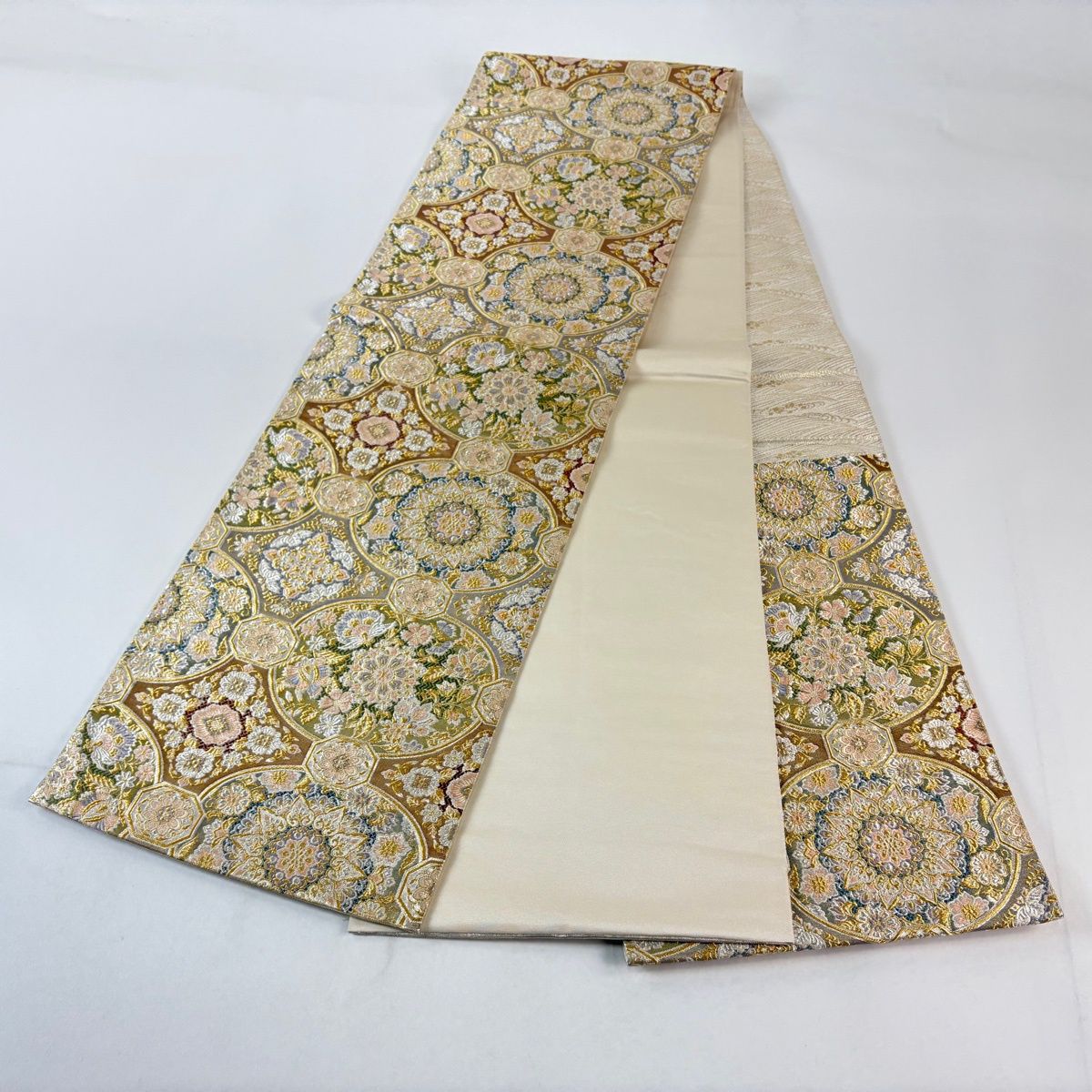 美品】 袋帯 名品 華文 亀甲 金銀糸 箔 ベージュ 六通 正絹 【中古