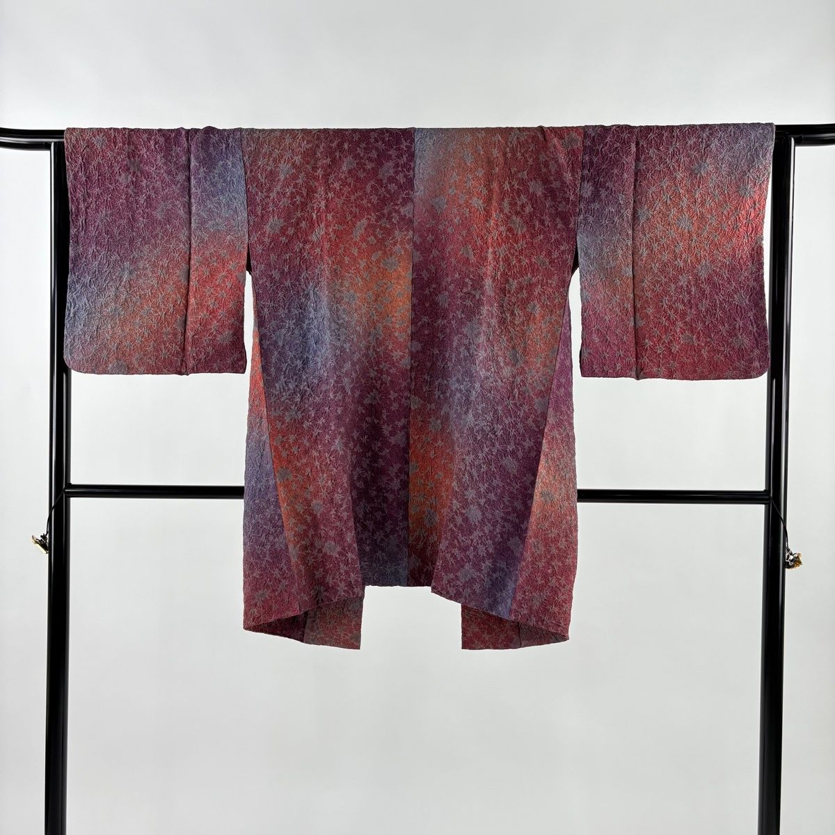 道中着 身丈87 5 cm 裄丈64 M 和装コート 幾何学模様 ぼかし 紫 正絹 秀品